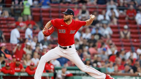 FINAL: Red Sox 5, Tigers 2 - Chris Sale strikes out 7 in 4.2 innings taken at Fenway Park (Red Sox)